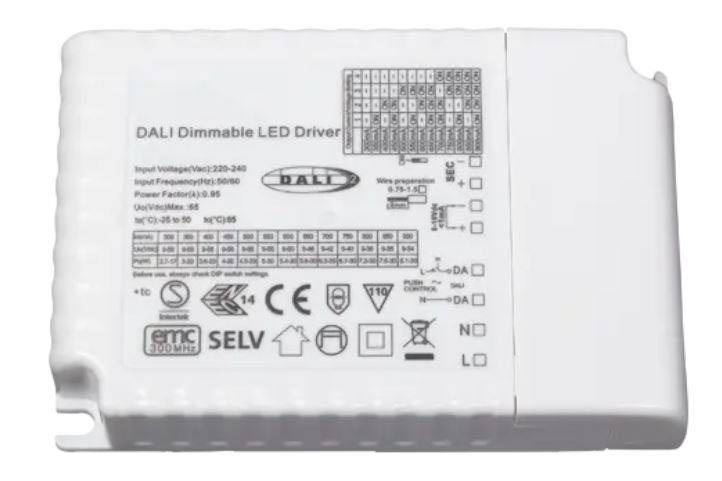 MULTI DIM VOLTAGE LED DRIVER240V