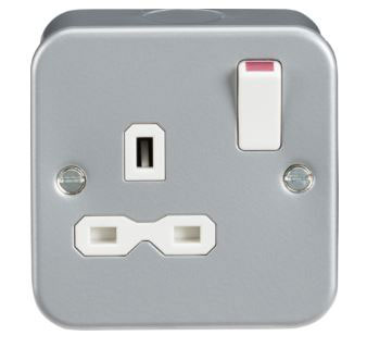 1GANG METAL CLAD SWITCH SOCKET