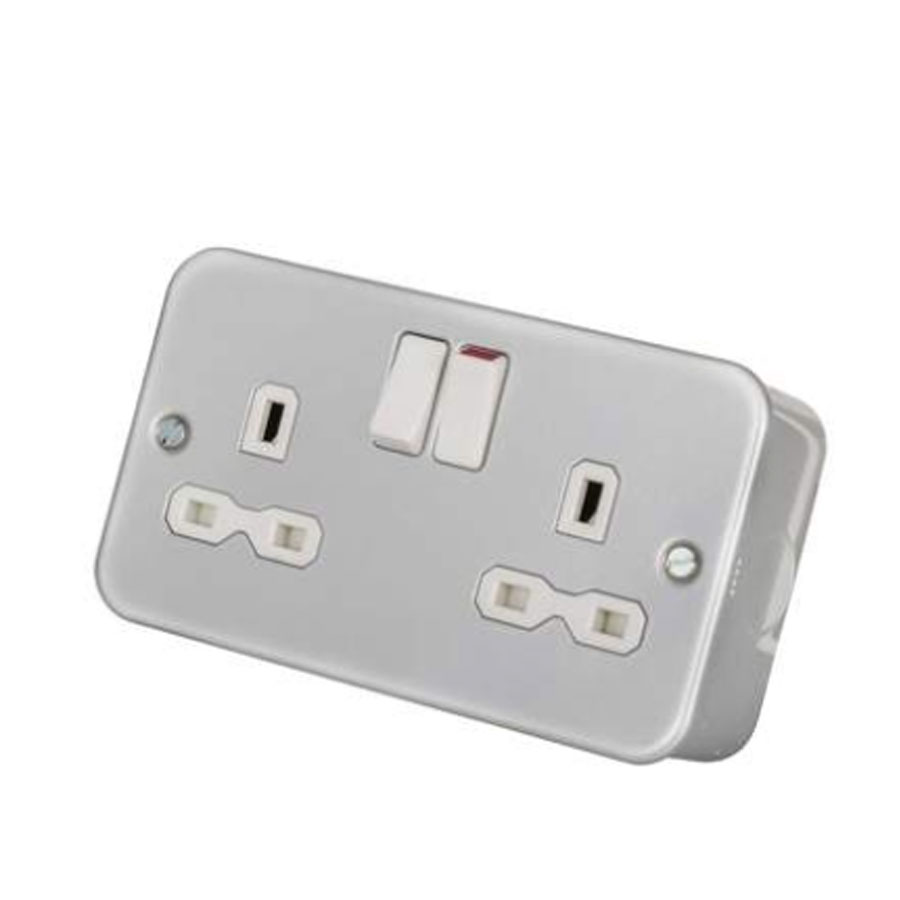 2GANG METAL CLAD SWITCH SOCKET