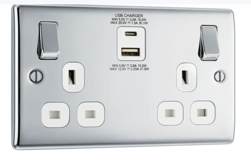 SOCKET 2G SWITCHED WITH USB A C