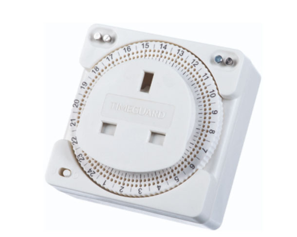 24HR PLUG IN TIMER - PINS